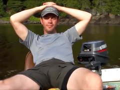 Str8 buddy bulge in the boat