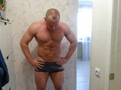 Str8 Russian muscle bulge